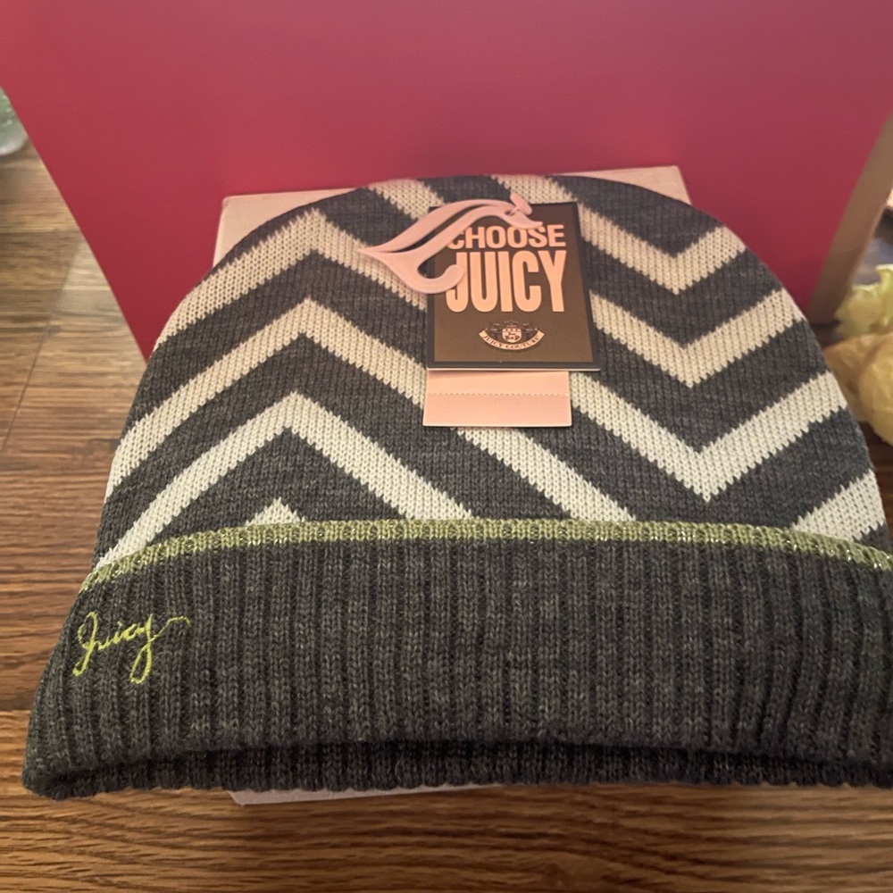 Juicy couture beanie